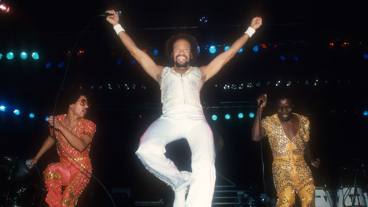Earth, Wind & Fire still 1